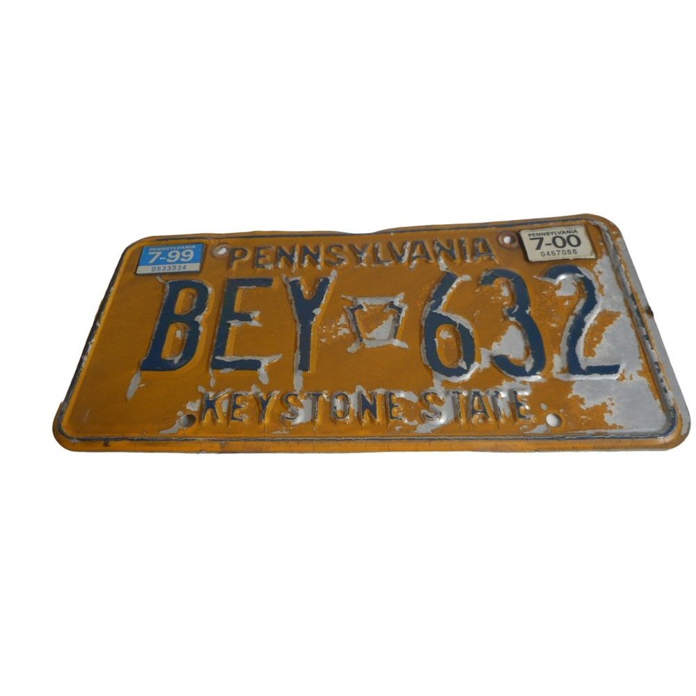 Vintage Pennsylvania PA License Plate Collectible BEY-632 1999-2000